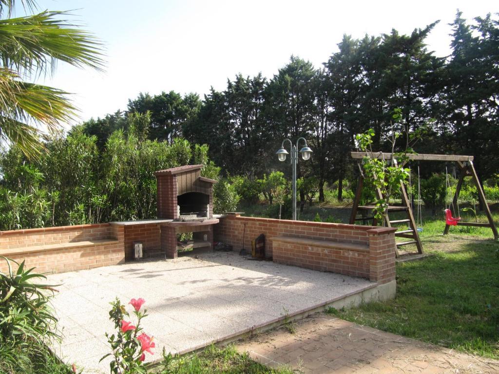 Agriturismo Torre Del Golfo Кропані Екстер'єр фото